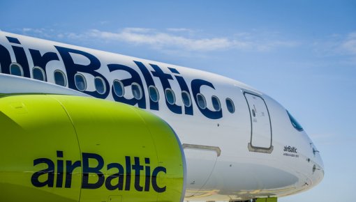 “airBaltic” lidojumu atcelšana: PTAC skaidro aviopasažieru tiesības