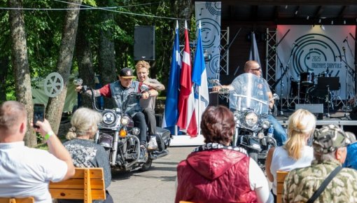 Leģendārais latgaliešu mūzikas festivāls “Muzykys Skryuļs” kā latgaliešu mūzikas un mākslas simbols un stūrakmens