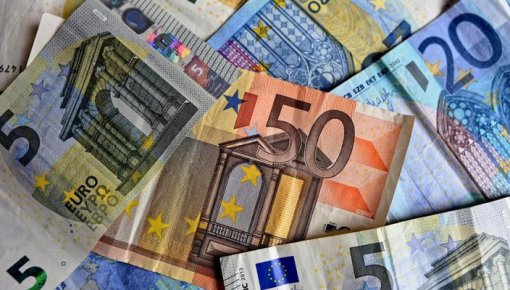 Policija saņems pieeju pie aizvērtiem bankas kontiem