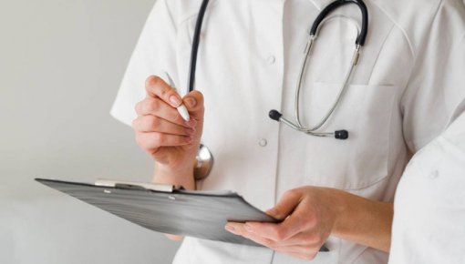 Seši topošie mediķi saņems Daugavpils pašvaldības stipendijas