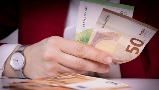 Bankas atgriežas Latgalē: klātienes pakalpojumi atkal pieejami