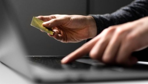 “Tele2” brīdina par viltus Krievijas bankas un saziņas platformas “Discord” mājaslapām