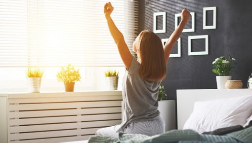 Kāpēc veiksmīgi cilvēki ceļas jau plkst. 5.00 - un vai tas patiešām ir veselīgi?