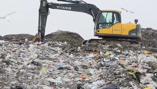 Atkritumi, kas dod enerģiju: kā darbojas poligons “Cīnīši”