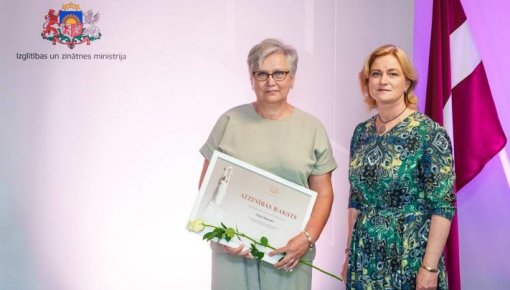 BJC “Jaunība” direktore Aina Jansone saņēmusi Ministru kabineta Atzinības rakstu