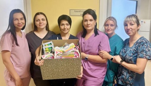 DRS Anestezioloģijas daļas kolektīvs piepilda “Drosmes kasti” un aicina iesaistīties arī citus