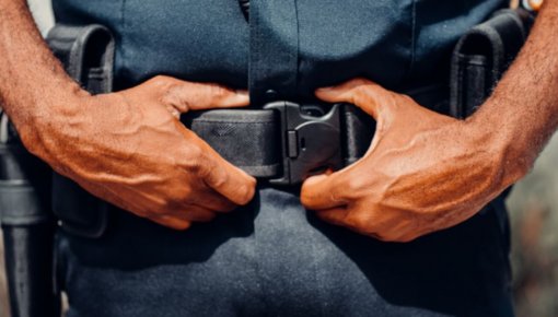 Bērni zina, kur tiek glabāta nauda un dokumenti: vai tas var kļūt par drošības risku?