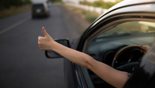 Ar auto pa Eiropu: kā atšķiras braukšanas paradumi dažādās valstīs