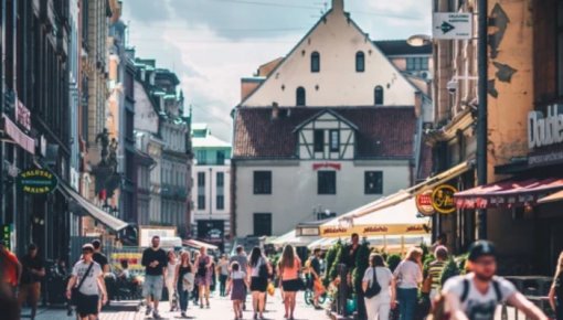 Aptauja: vidusslānim sevi pieskaita 43 % Latvijas iedzīvotāju