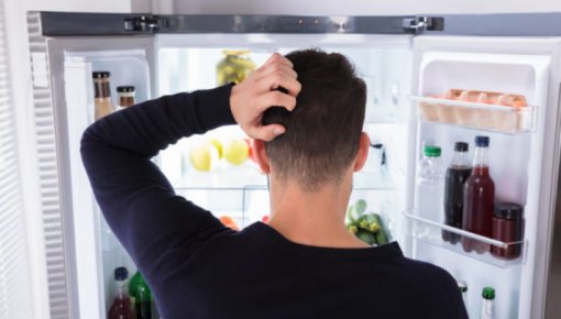 Ko apēst vakarā, lai naktī labāk gulētu? Eksperti iesaka piecus produktus