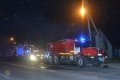 Kaimiņš glābjot degošās mājas saimnieku riskē ar savu dzīvību