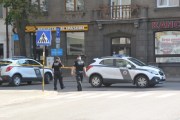 Nezināmais ziņo par spridzekli Vienības namā