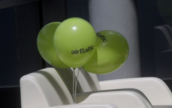 'airBaltic' meklēs 1000 darbinieku