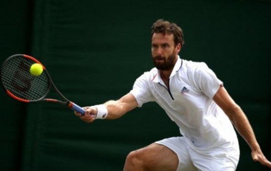 Gulbis tuvojas ATP labāko simtniekam