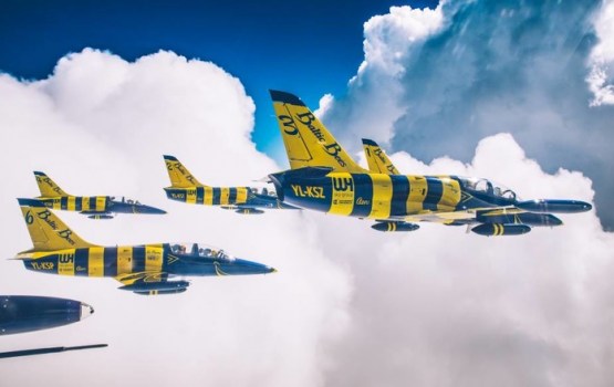 Daugavpils pilsētas svētkos notiks "Baltic Bees Jet Team" aviācijas šovs