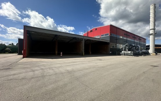 Ar gādīgā saimnieka rūpību: Daugavpils siltumnieki pirmo reizi pašu spēkiem gatavo jauno katlumāju gaidāmajai sezonai