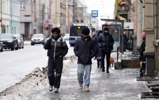 Eksperti satraukti par Labklājības ministrijas sniegto informāciju par pabalstiem ārvalstu pilsoņiem