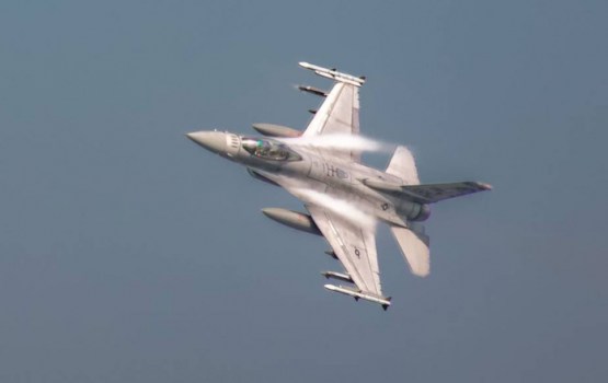 Iedzīvotāju ievērībai: virs Latgales notiks militārās aviācijas zemie pārlidojumi