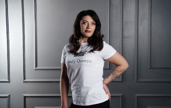 «Miss & Mrs Daugavpils Elite 2026»: iepazīstamies ar dalībnieci Liānu Skerškāni