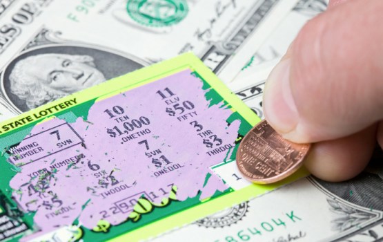 Laimēja 167 miljonus - un devās zagt