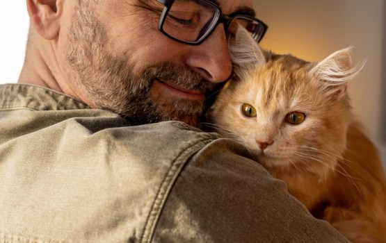 Mājdzīvnieks kā ģimenes loceklis: Itālija ievieš jaunu apmaksāta atvaļinājuma veidu