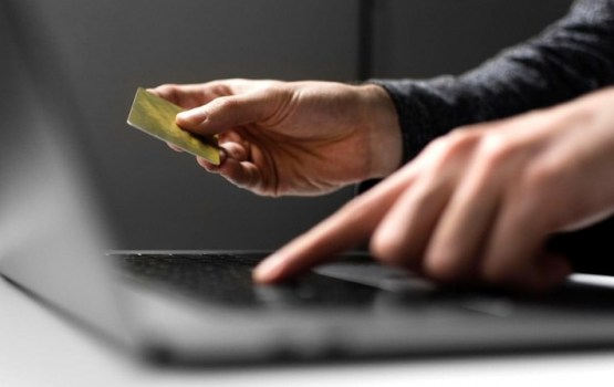 “Tele2” brīdina par viltus Krievijas bankas un saziņas platformas “Discord” mājaslapām