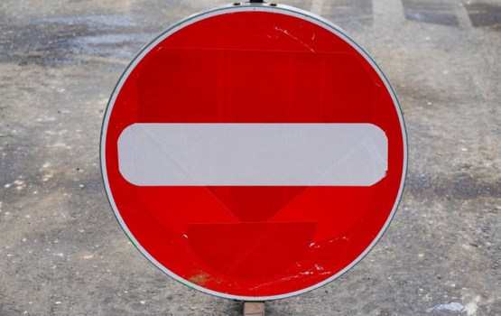 Valmieras ielā vairākas dienas būs satiksmes ierobežojumi