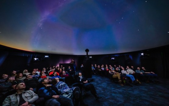 250 tonnas virs galvas: Kauņā atrodas Baltijā modernākais planetārijs