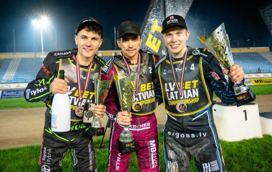 Jevgeņijs Kostigovs un Dmitrijs Reuka izcīna Latvijas čempionu titulus spīdvejā